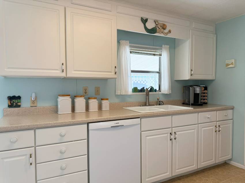 24 Peach Ave a Bradenton, FL Mobile or Manufactured Home for Sale